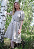 leinenkleid-mit-stickerei-renate-von-konfettipatterns