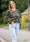 bunter pullover mit blumen nacvh anleitung von konfetti patterns inge nähen