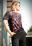 leo-shirt-fur-damen-outfit-inspiration-konfetti-patterns-ilse