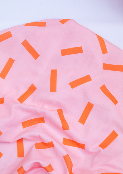 musselin-streifen-grafische.muster-rosa-orange