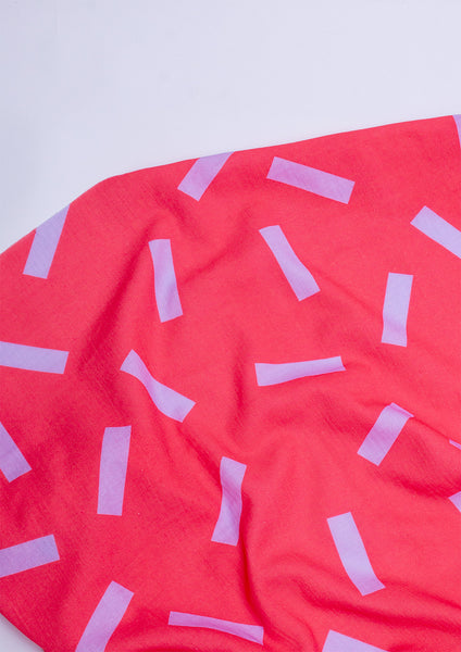 Musselin | Striche lilac auf rot